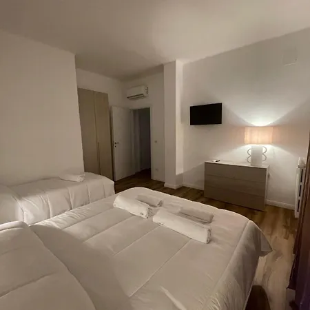 La Maison Vue Le * Bari