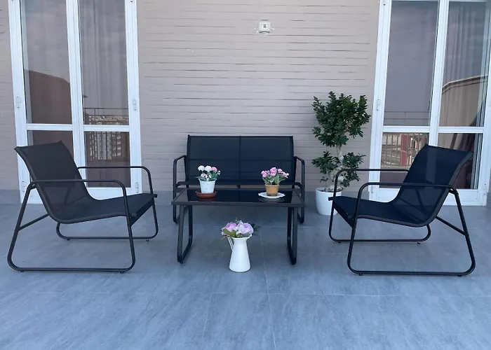 La Maison Vue Le Bari