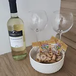 La Maison Vue Le *