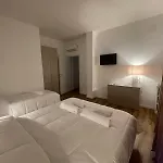 La Maison Vue Le * Bari