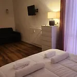 La Maison Vue Le