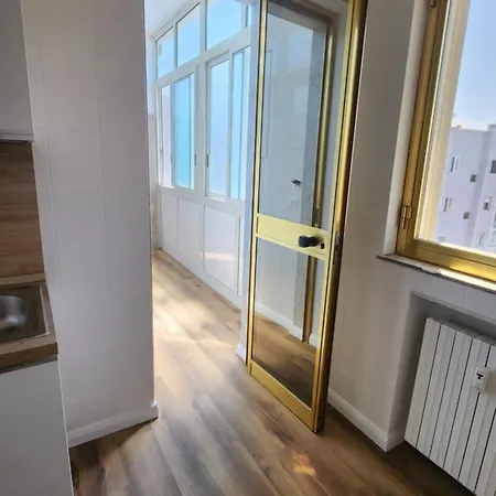 La Maison Vue Le Apartment *