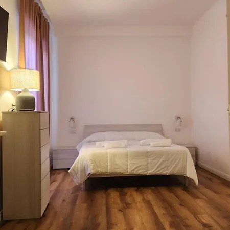 La Maison Vue Le *